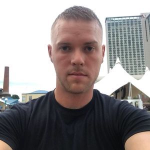 Meet your Posher, Chris